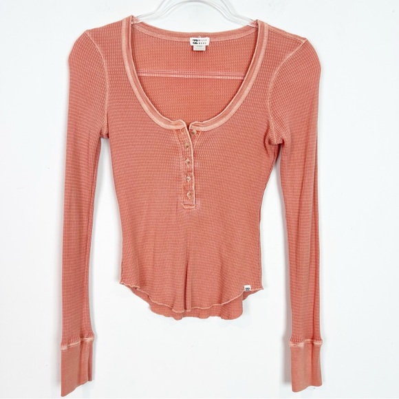 BILLABONG MY HENLEY ORANGE SCOOP HENLEY BUTTON NECKLINE THERMAL SHIRT SZ XS - Picture 3 of 6